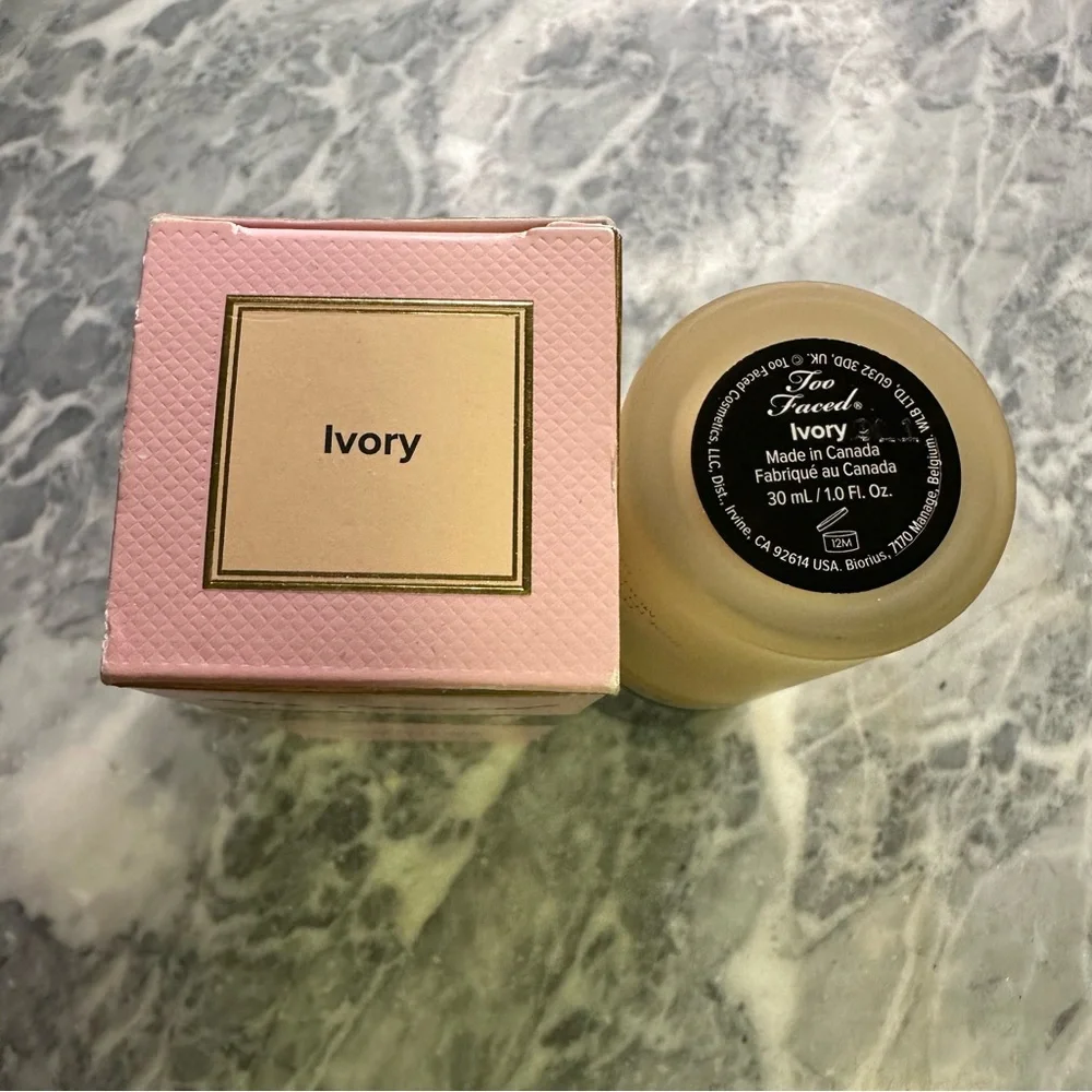 Too‎ Faced Born This Way Foundation Ivory